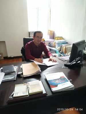 公司機關黨支部積極開展“不忘初心、牢記使命”主題教育答題活動1.png